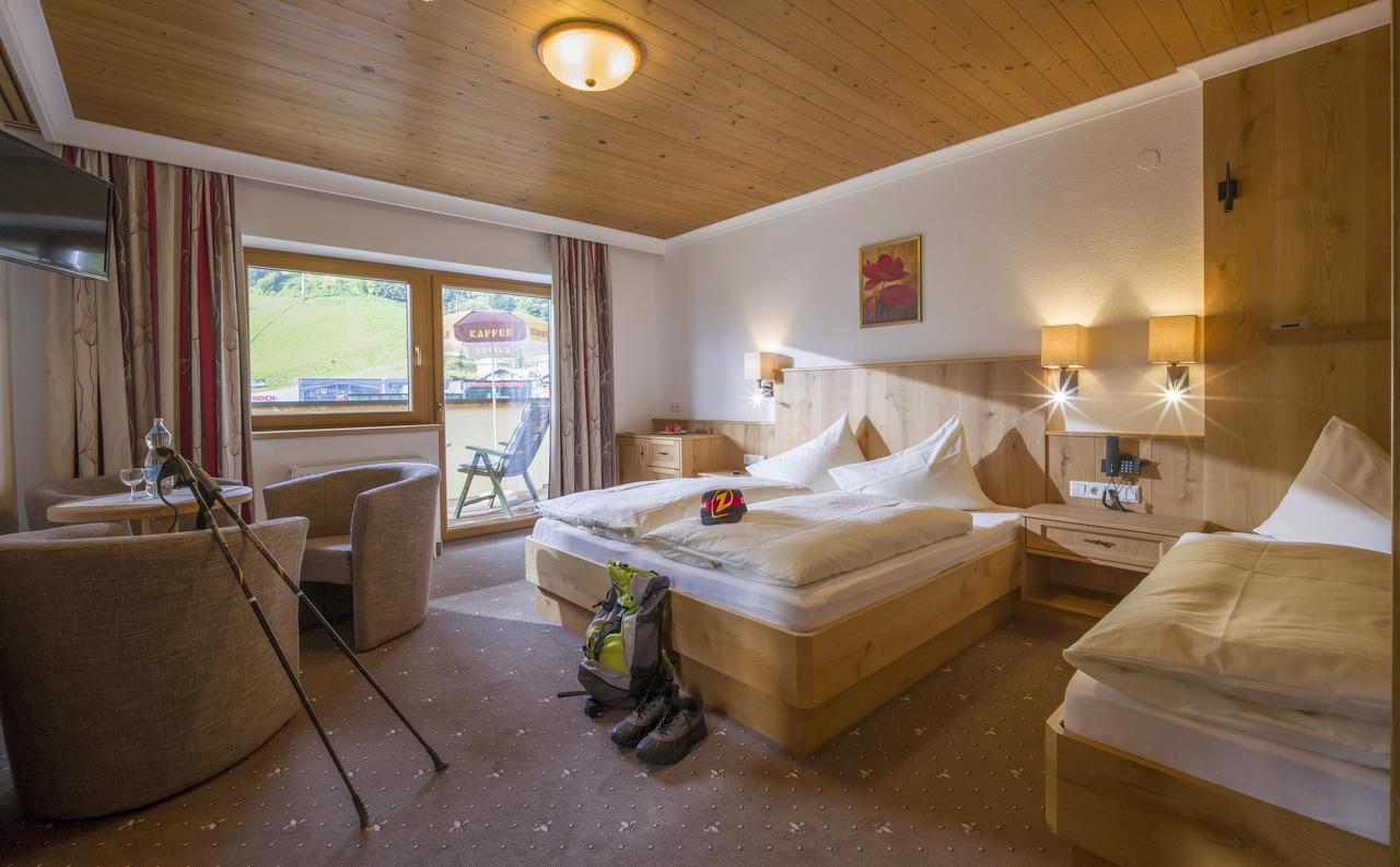 Hotel Garni Klocker Kaltenbach Exterior photo